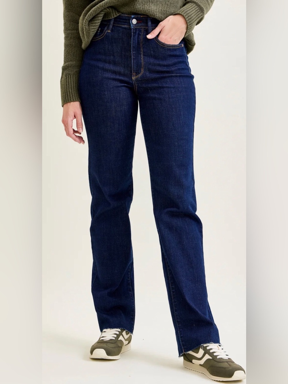 JUDY BLUE Straight Fit Raw Hem Dark Wash Jeans